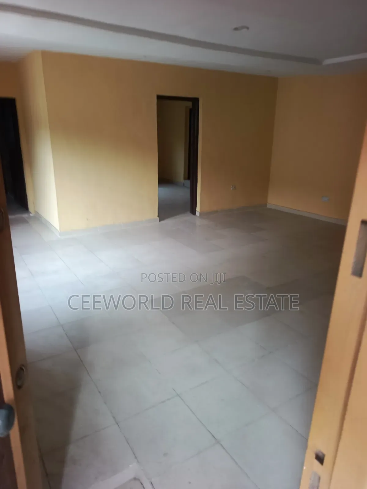 351sqm Warehouse Size With 2 Bedroom Flat at Alalubosa in Alalubosa