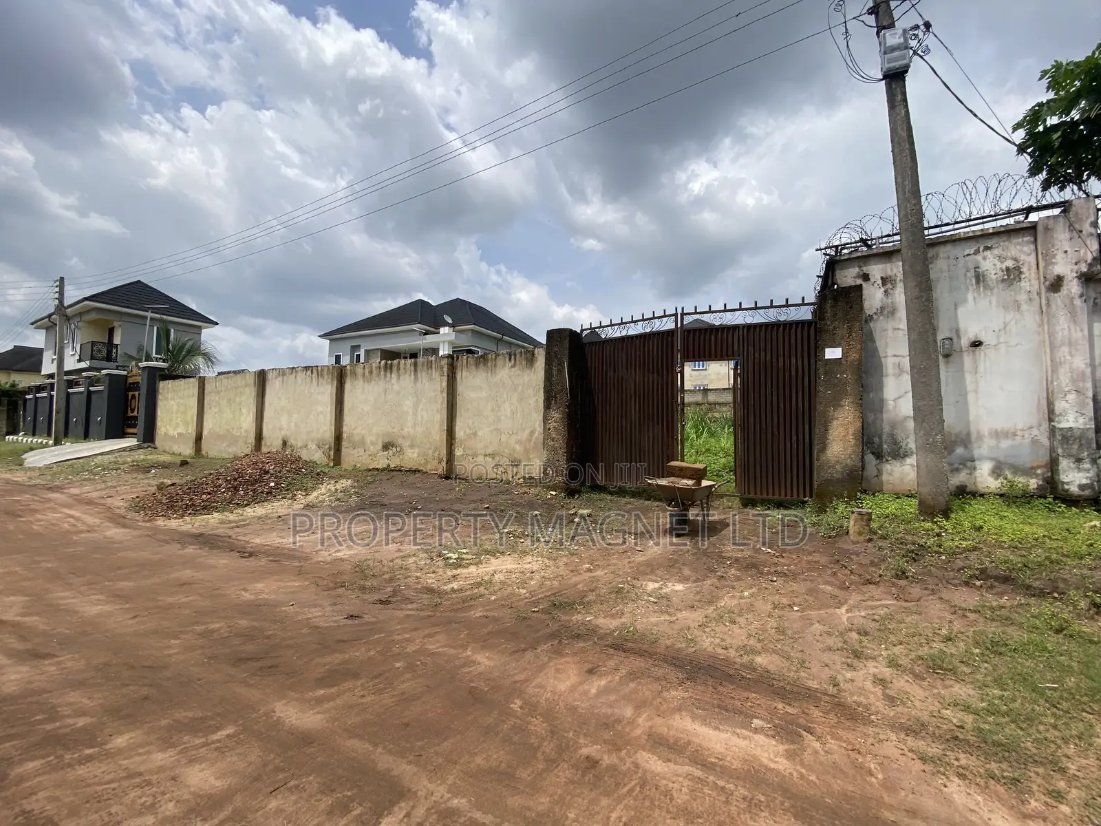 2 Luxury Plots of Land for Sale in Ibb Phase 1 Umuahia in Umuahia