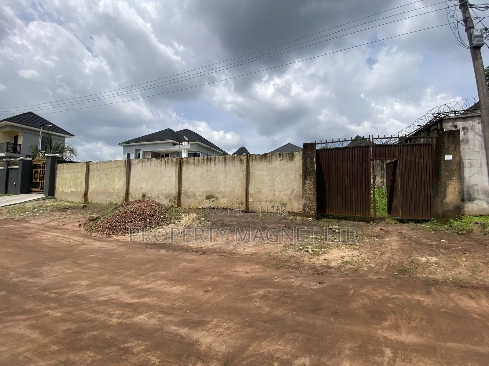 2 Luxury Plots of Land for Sale in Ibb Phase 1 Umuahia in Umuahia