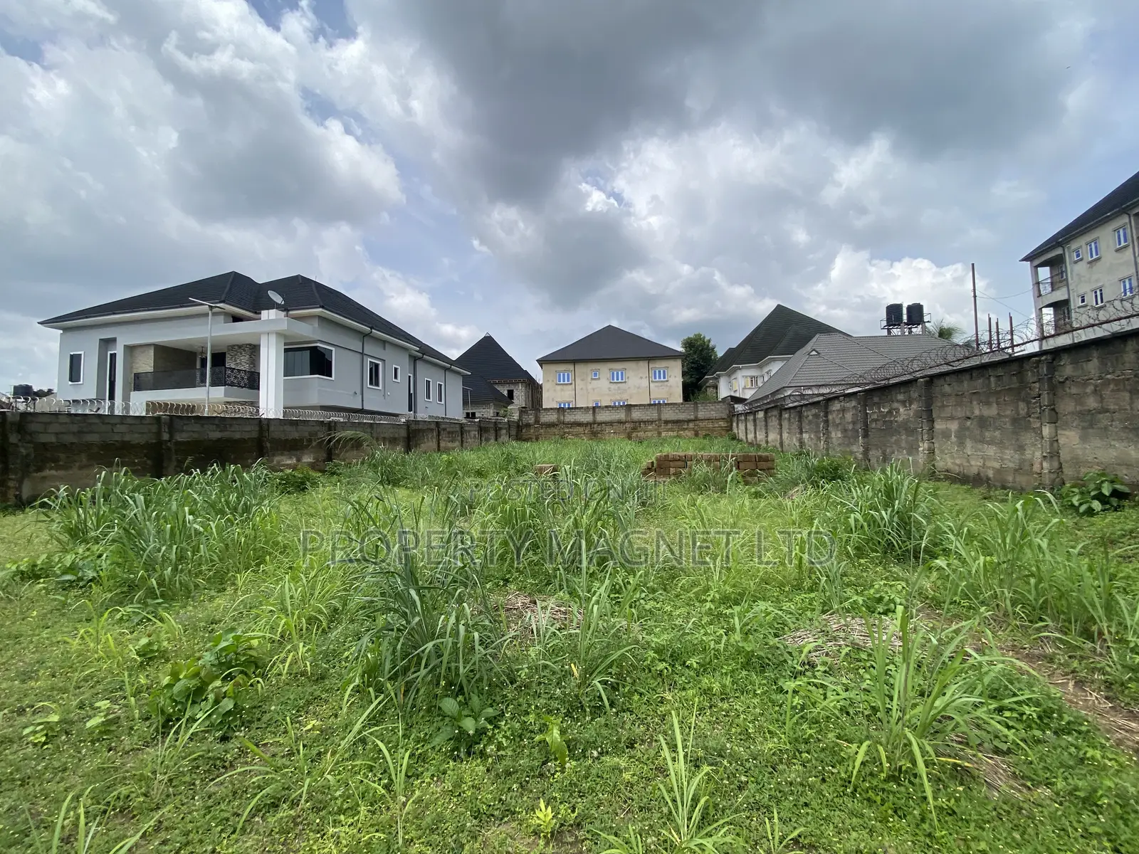 2 Luxury Plots of Land for Sale in Ibb Phase 1 Umuahia in Umuahia