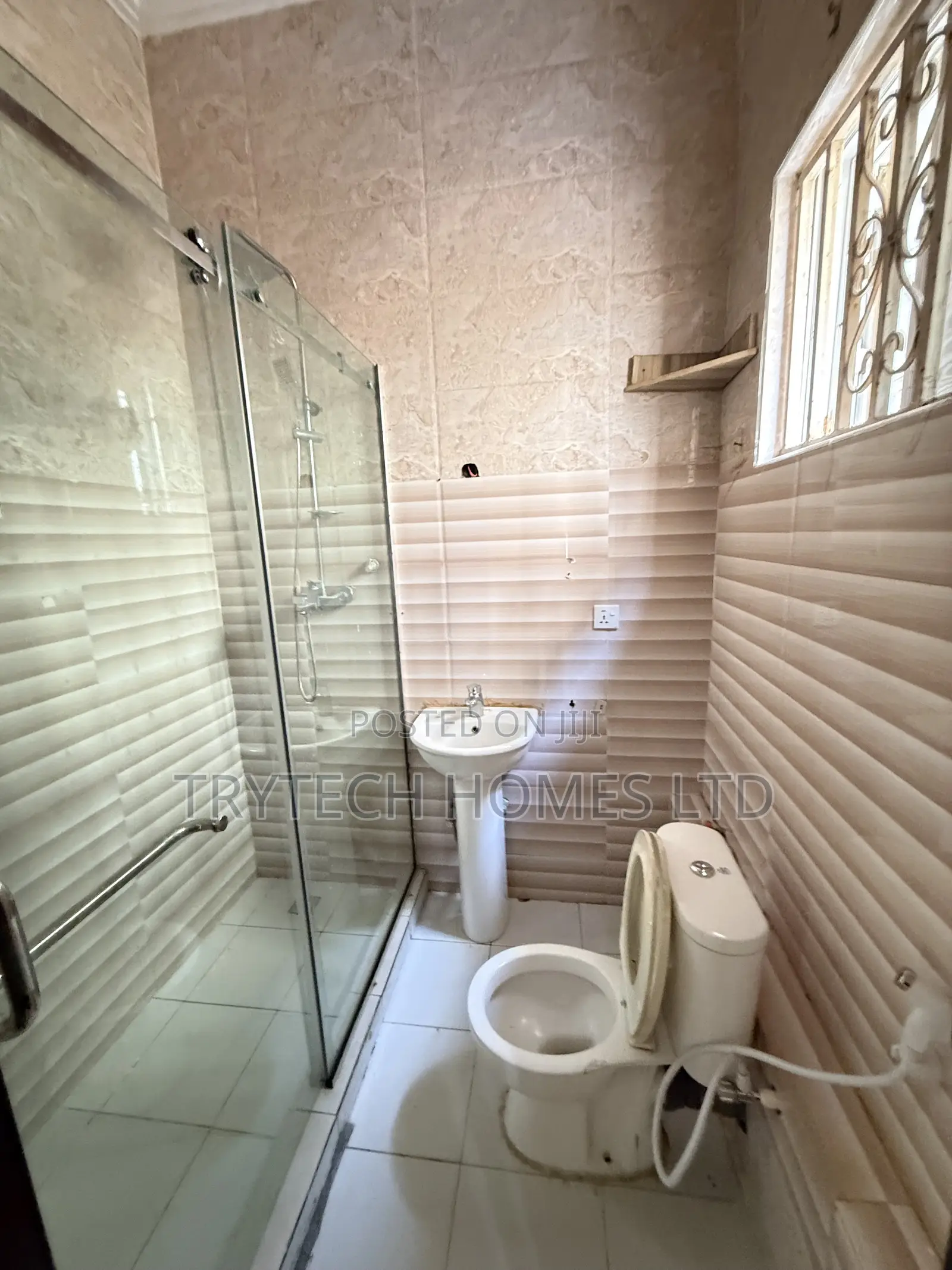 2bdrm Block of Flats in Jahi By Gilmore for rent in Jahi