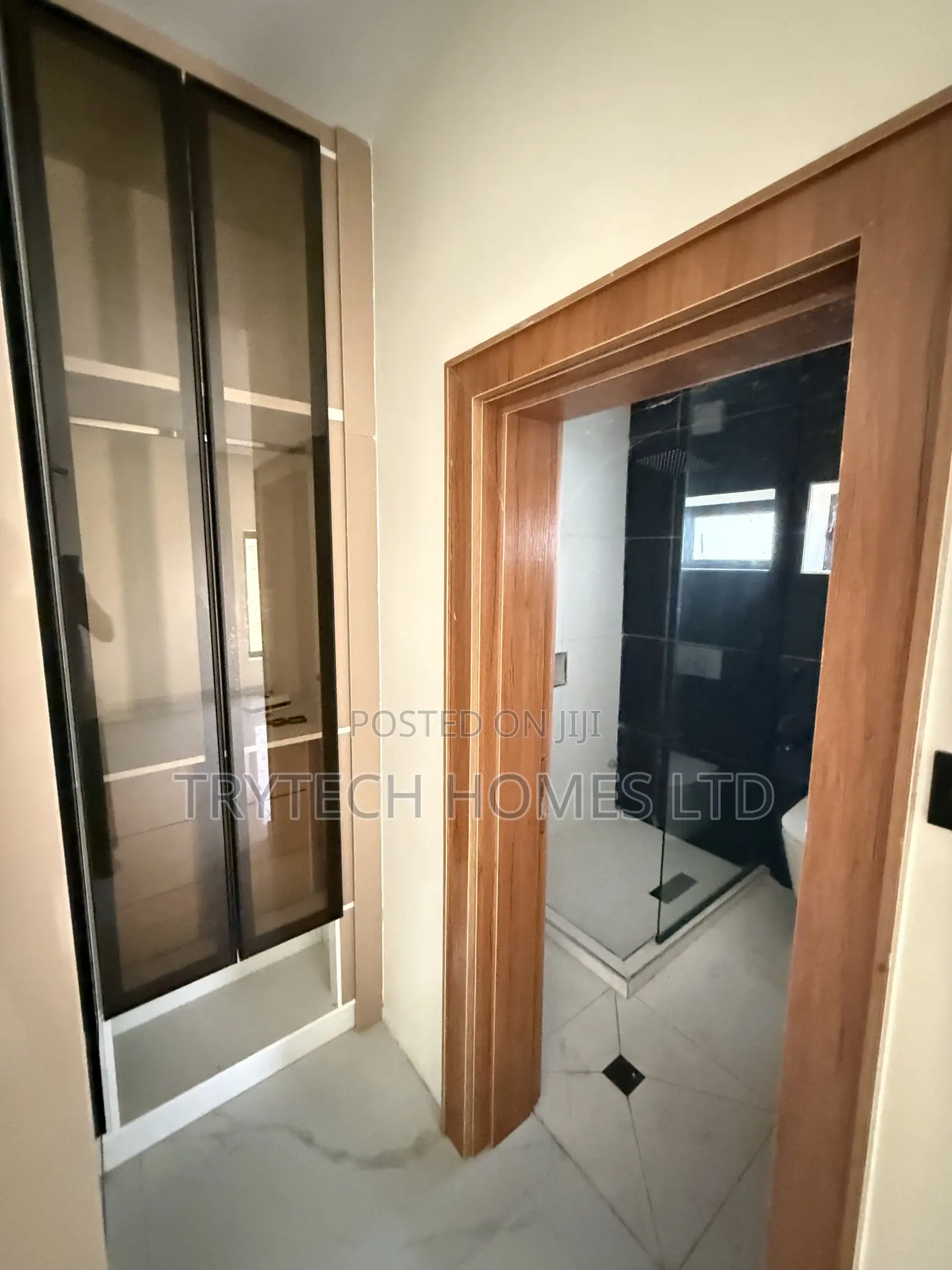 5bdrm Duplex in Gwarimpa, Bunkoro for rent in Bunkoro