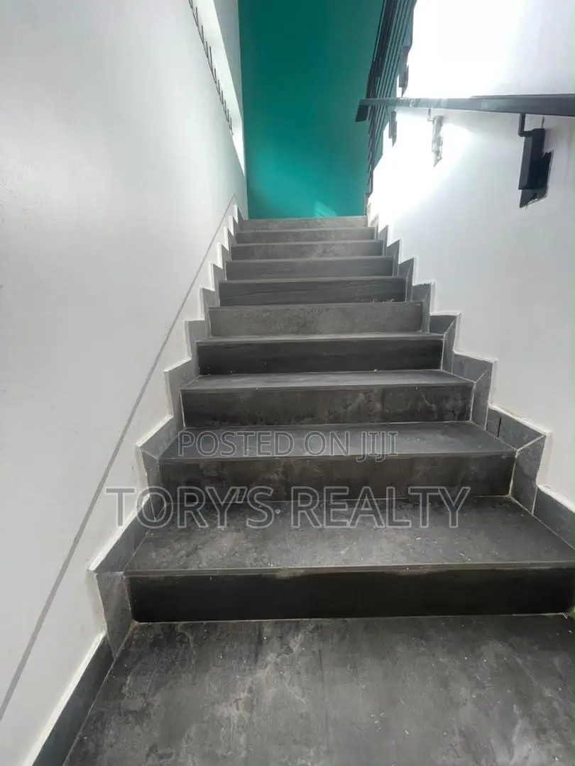 Exquisite Office Space 170sqm in Lekki Phase 1