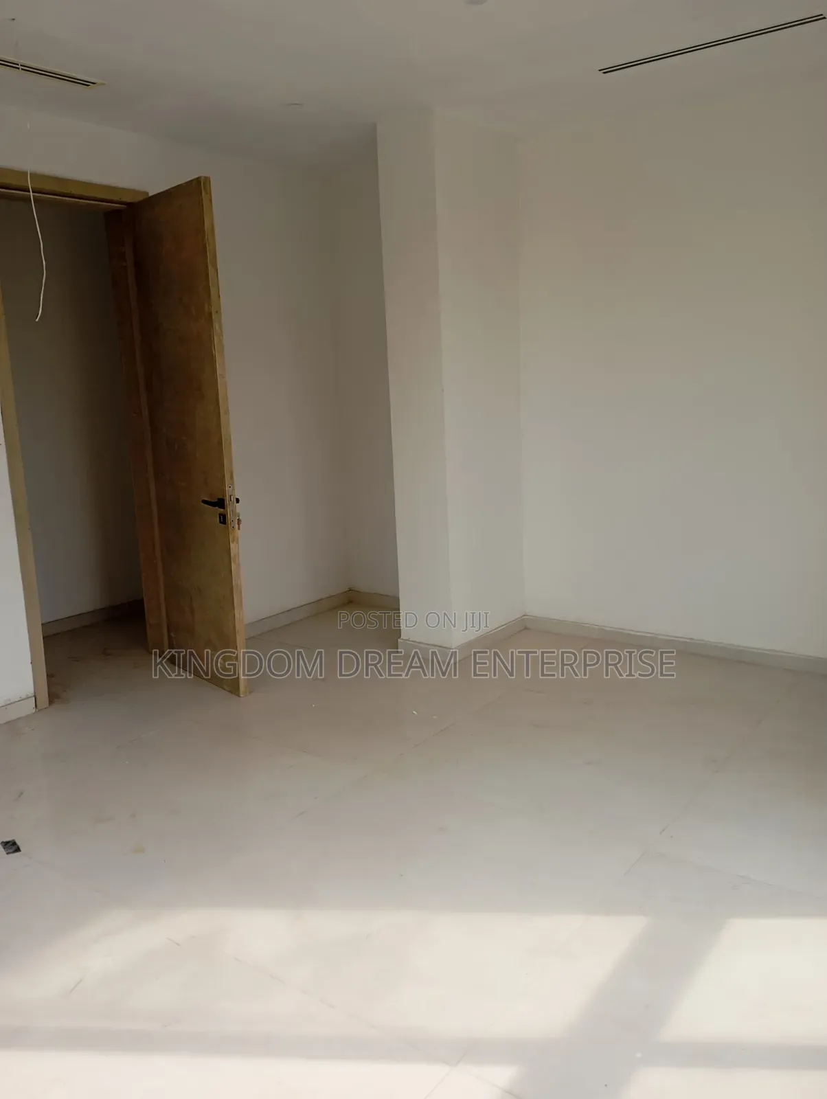 4bdrm Apartment in Old Ikoyi Lagos for rent in Old Ikoyi