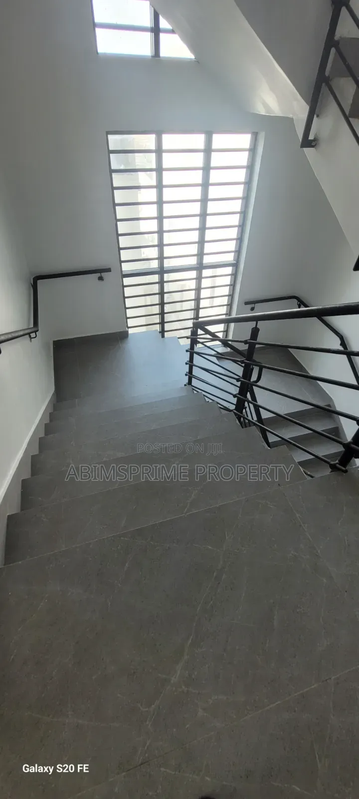 2bdrm Block of Flats in Belevista, Lekki Phase 1 for sale in Lekki Phase 1