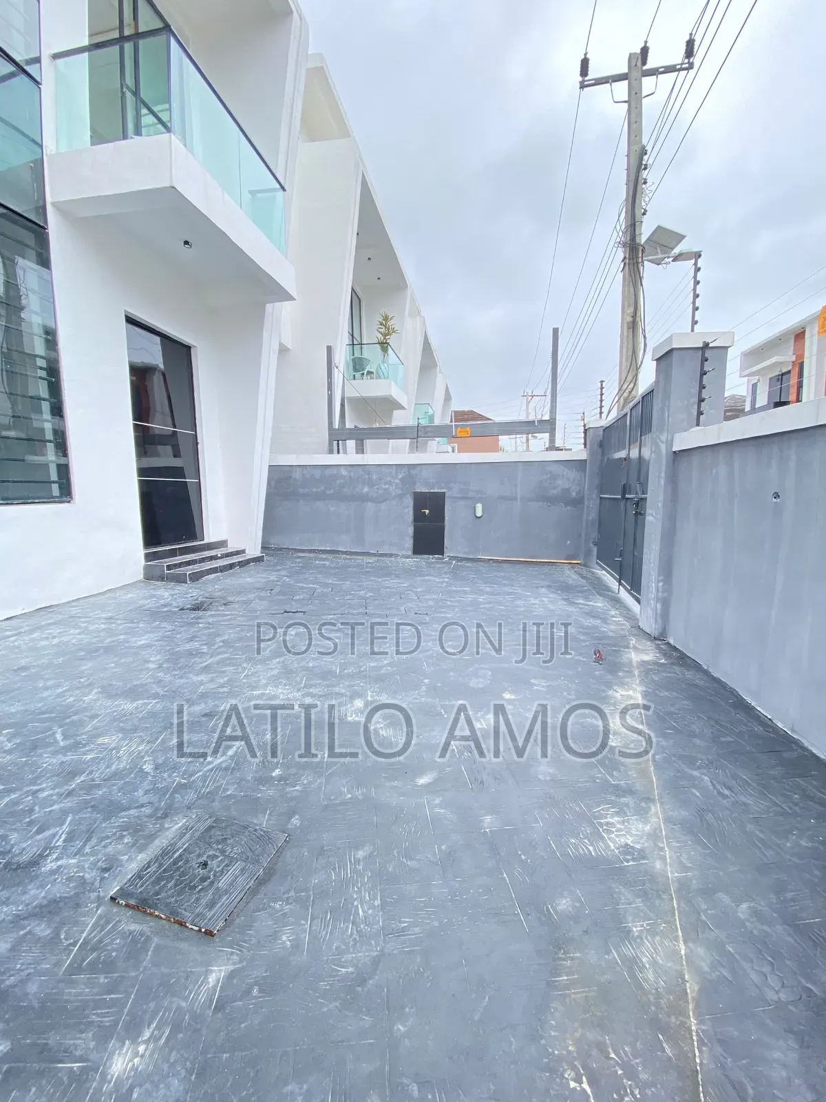 4bdrm Duplex in Sangotedo for sale in Sangotedo