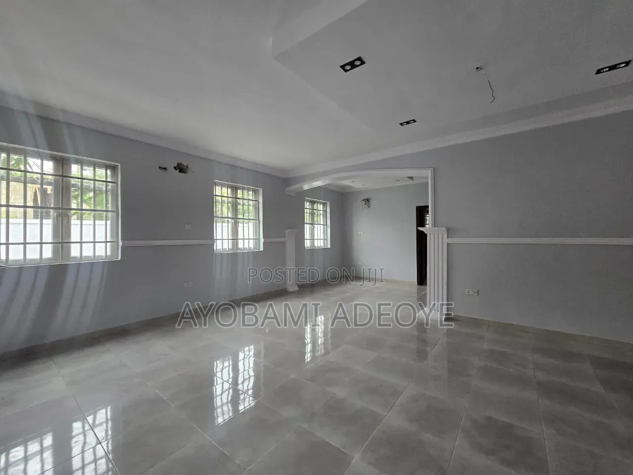 3bdrm Duplex in Thomas Estate for rent in Thomas Estate
