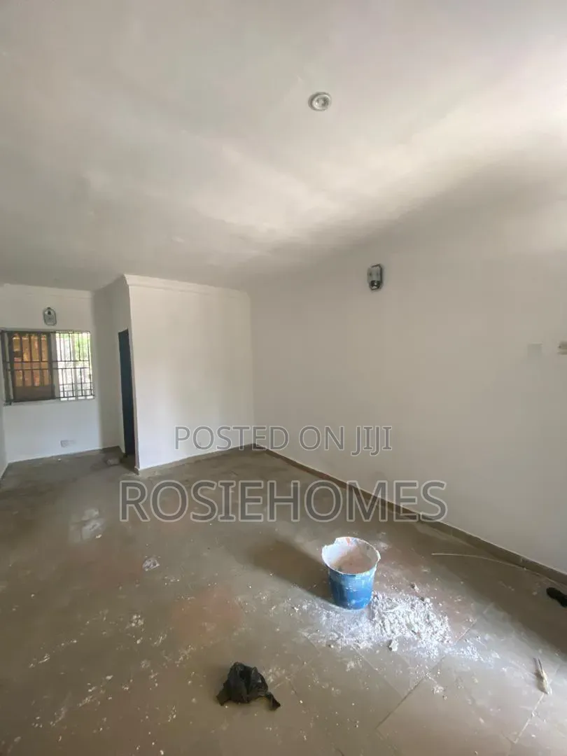 2bdrm Block of Flats in Abeda, Lakowe for rent in Lakowe