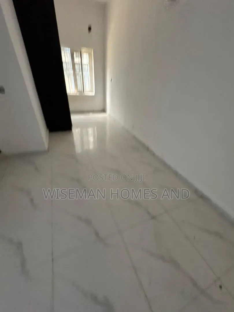 2bdrm Apartment in Ikate Lekki Eti-Osa for rent in Ikate