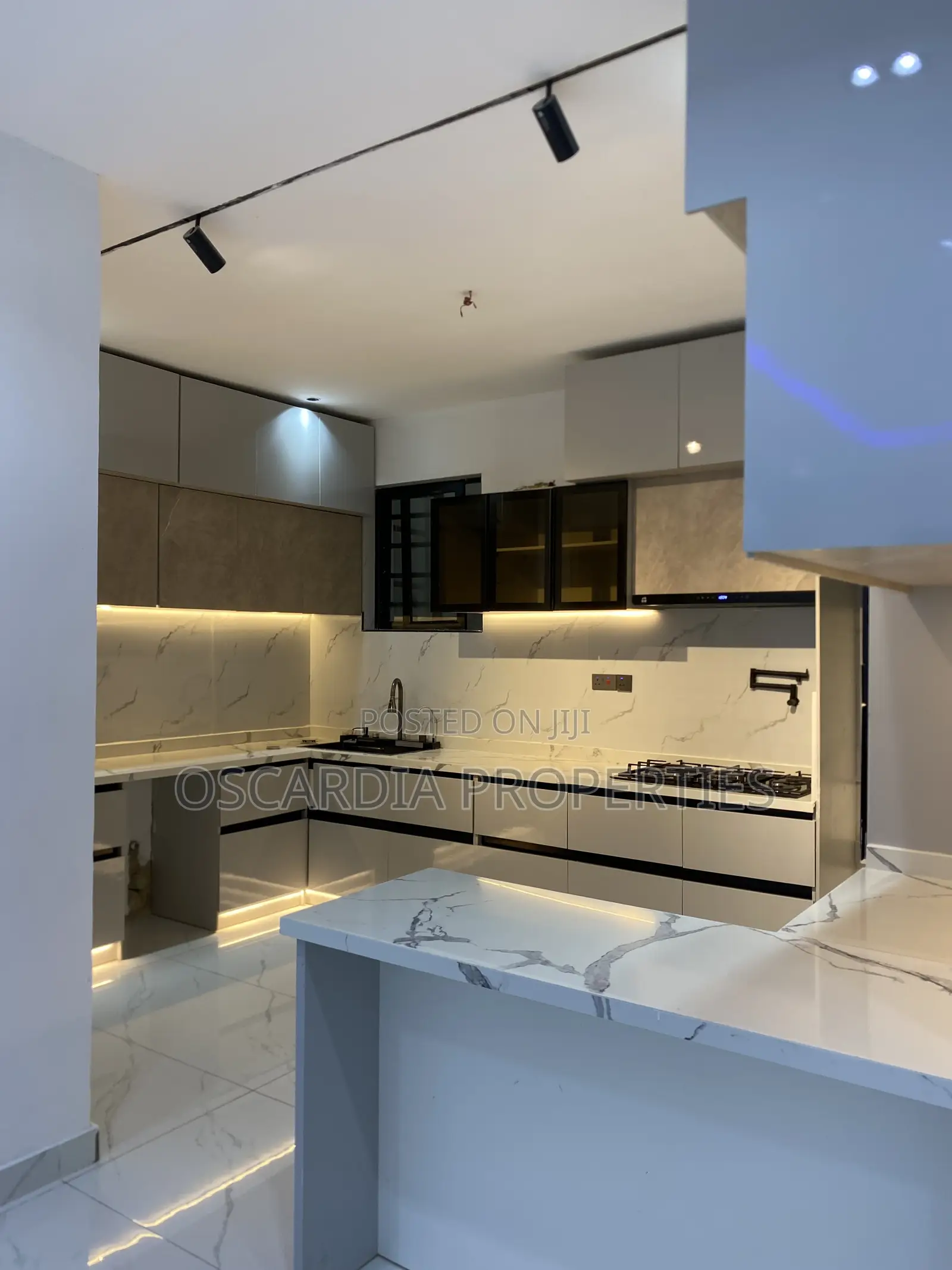 2bdrm Apartment in Lekki Phase 1 for sale in Lekki Phase 1