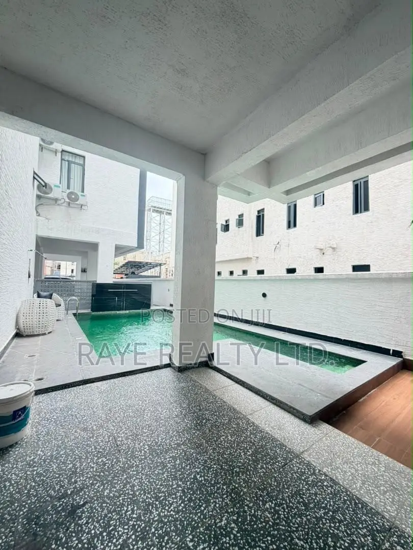 3bdrm Apartment in Ikate for sale in Ikate