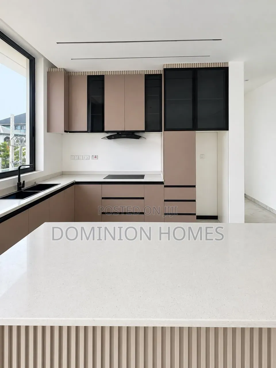 2bdrm Block of Flats in Lekki Phase 1 for sale in Lekki Phase 1
