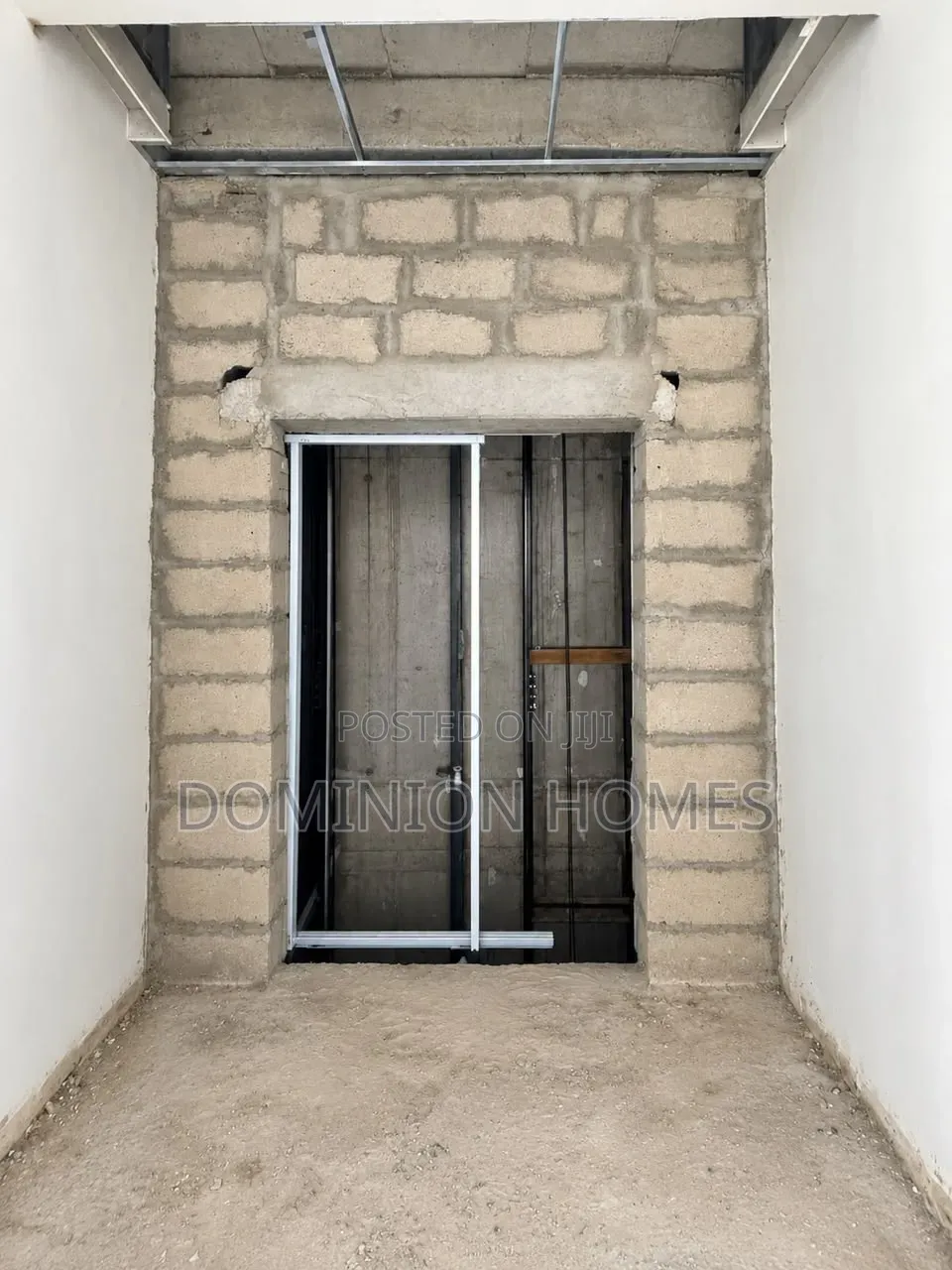 2bdrm Block of Flats in Lekki Phase 1 for sale in Lekki Phase 1