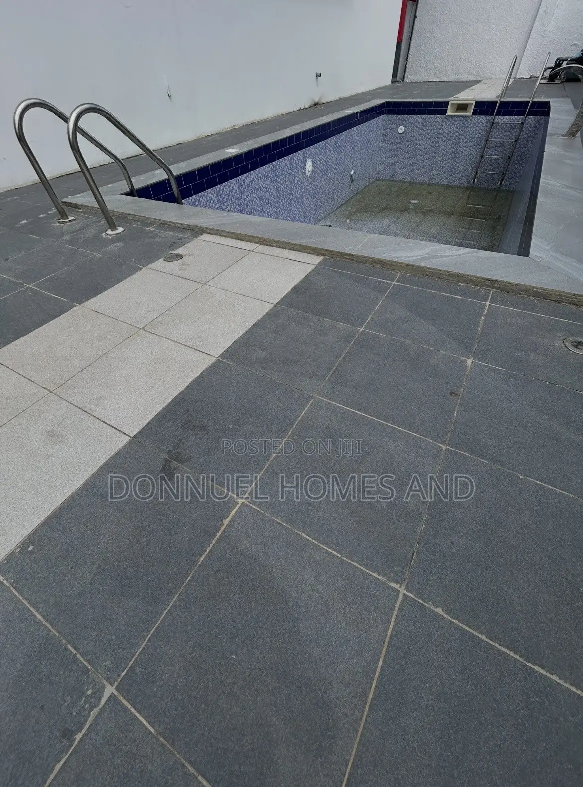 4bdrm Townhouse / Terrace in Ikota for rent in Ikota