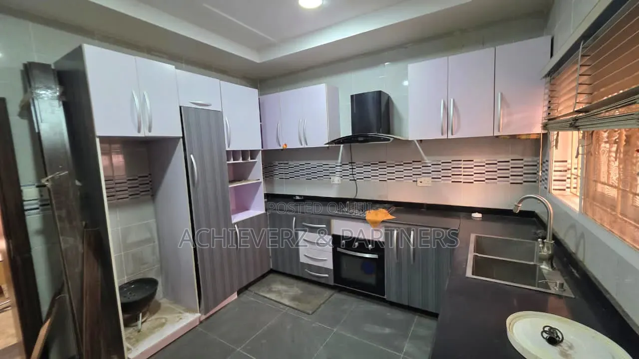 5bdrm Duplex in Guzape District for rent in Guzape District