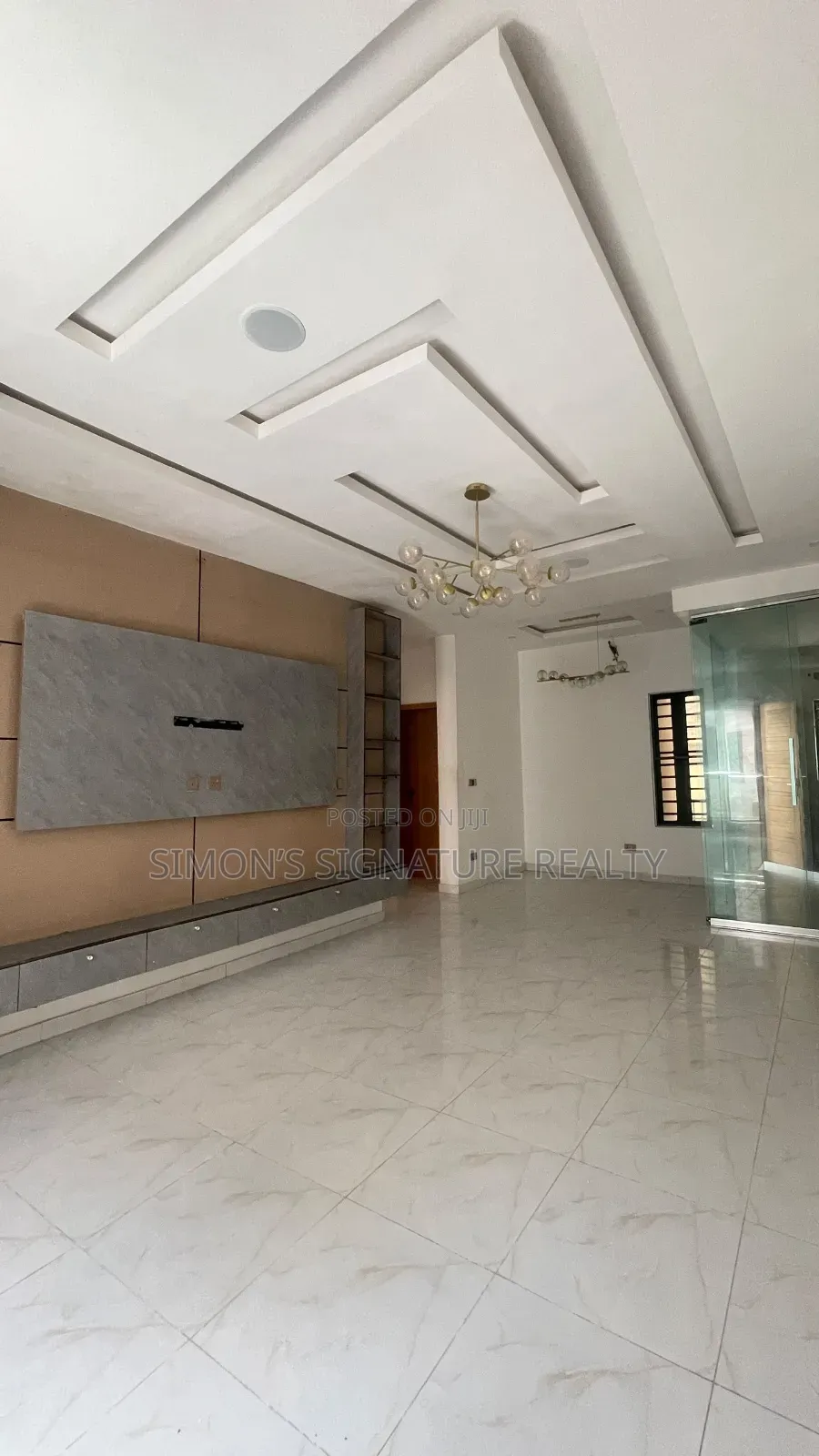 2bdrm Apartment in Igbo-efon for rent in Igbo-efon