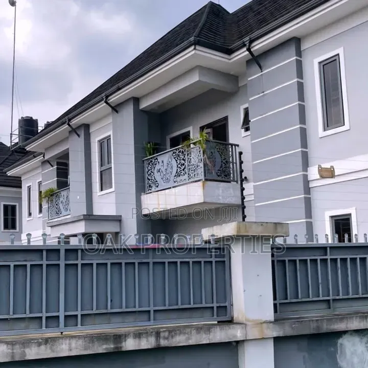 4 Units of 2 Bedroom Apartment for Office Use in GRA Phase 3 / Port-Harcourt