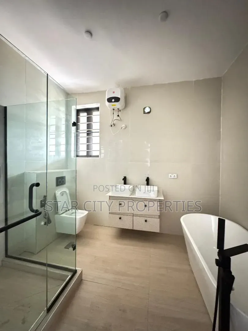 4bdrm Townhouse/Terrace in Ogudu Gra Phase 1 for sale in Ogudu GRA