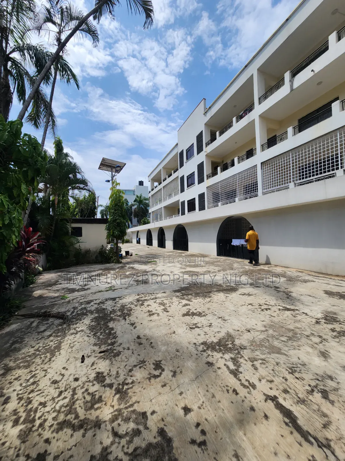 4bdrm Duplex in Ahmadu Bello Way for rent in Ahmadu Bello Way