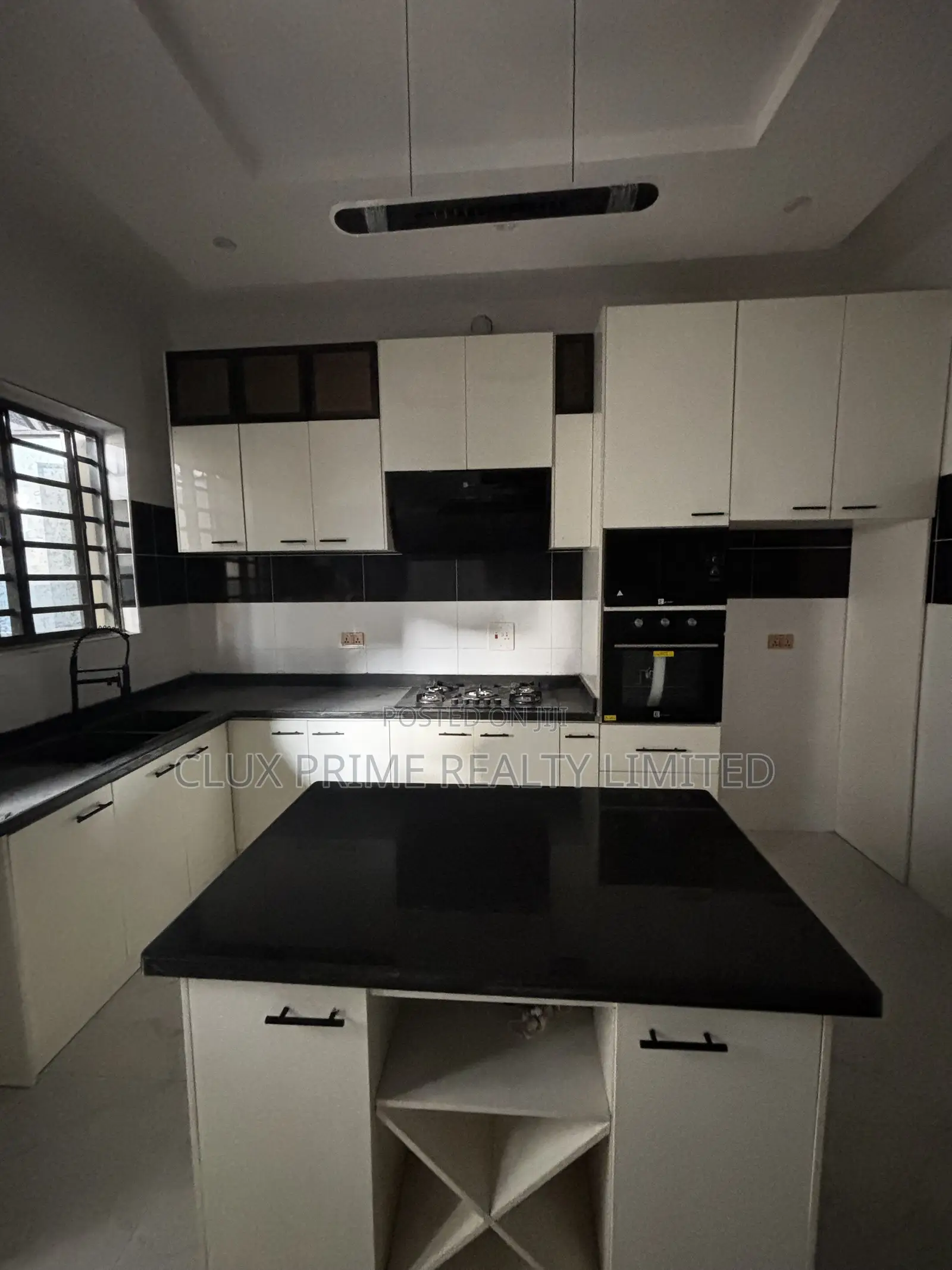 4bdrm Duplex in Sangotedo for sale in Sangotedo