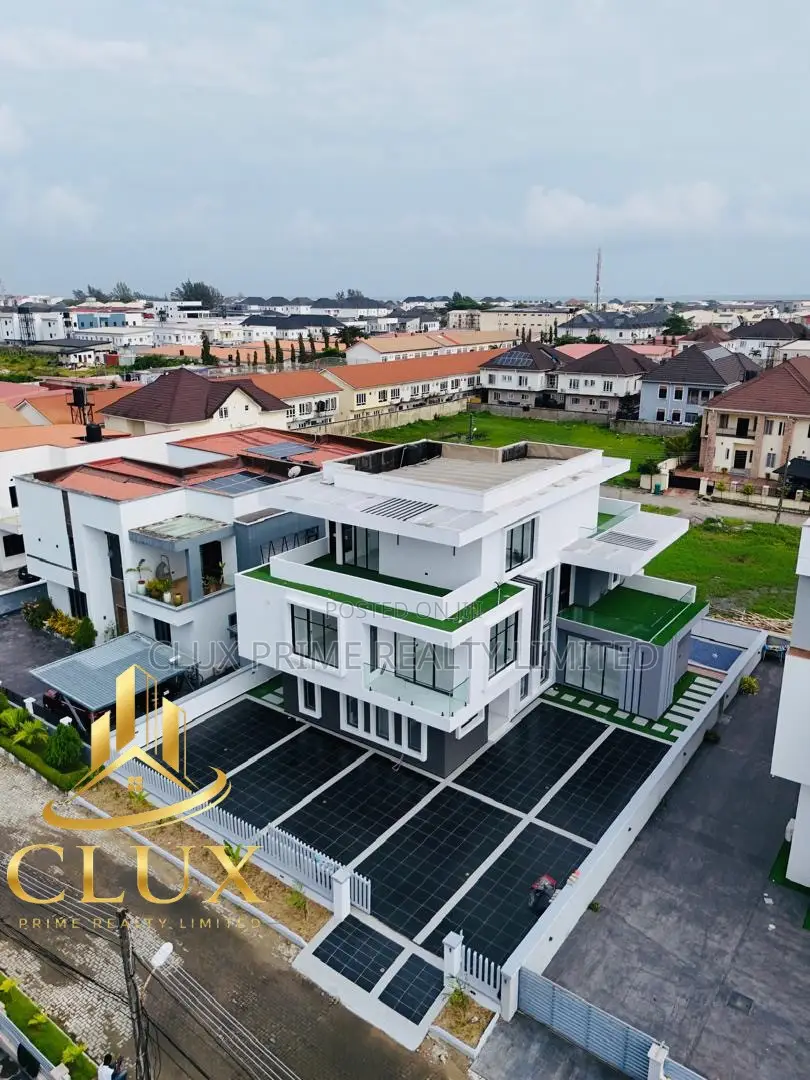 5bdrm Duplex in Lekki Expressway for sale in Lekki Expressway