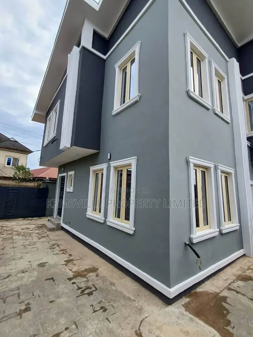 Furnished 4bdrm Duplex in Alagbado for sale in Alagbado