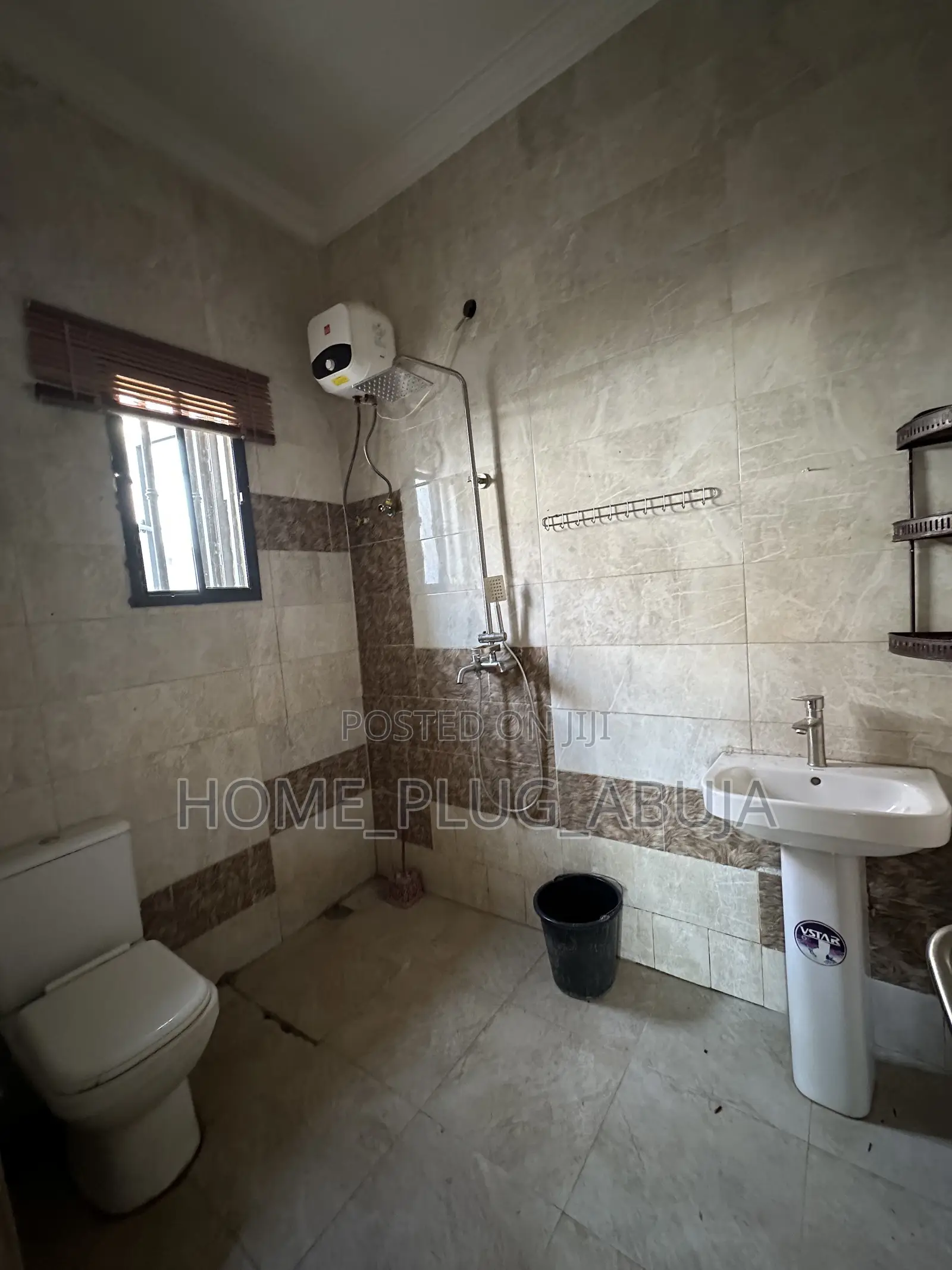 2bdrm Bungalow in Efab Queens Estate for rent in Gwarinpa