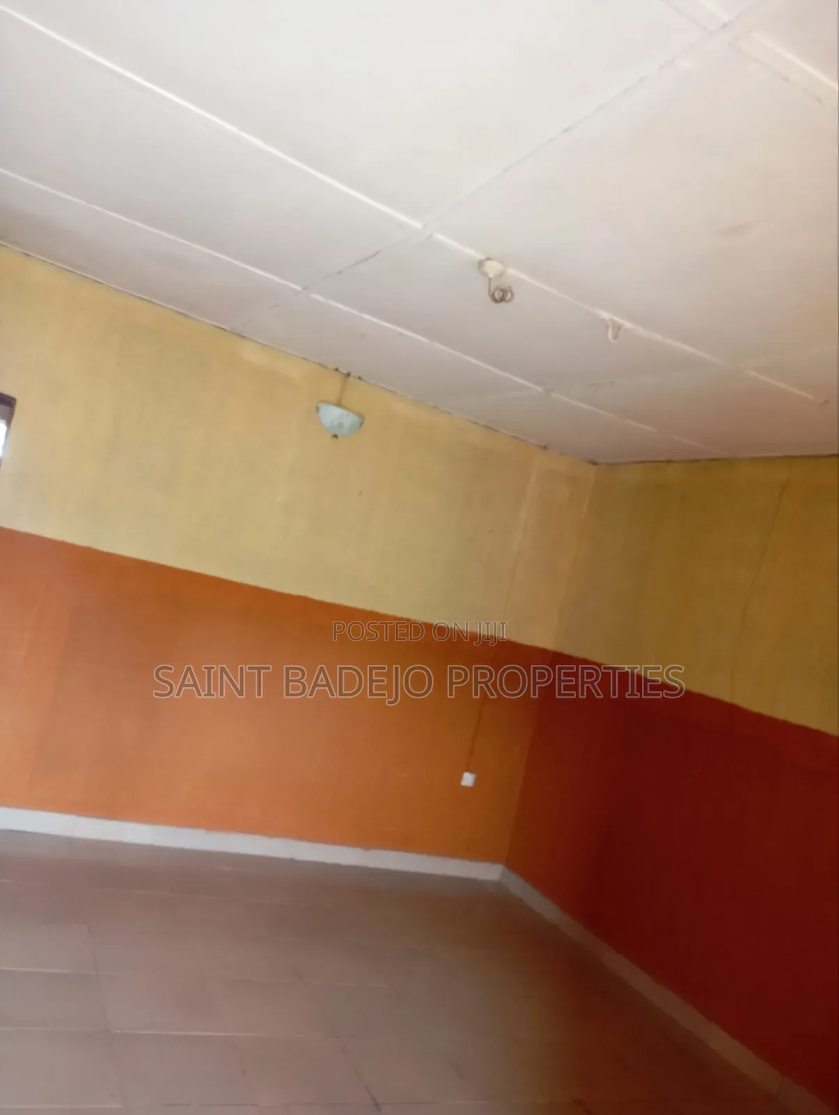2bdrm Block of Flats in White-House Area., Gberigbe for rent in Gberigbe