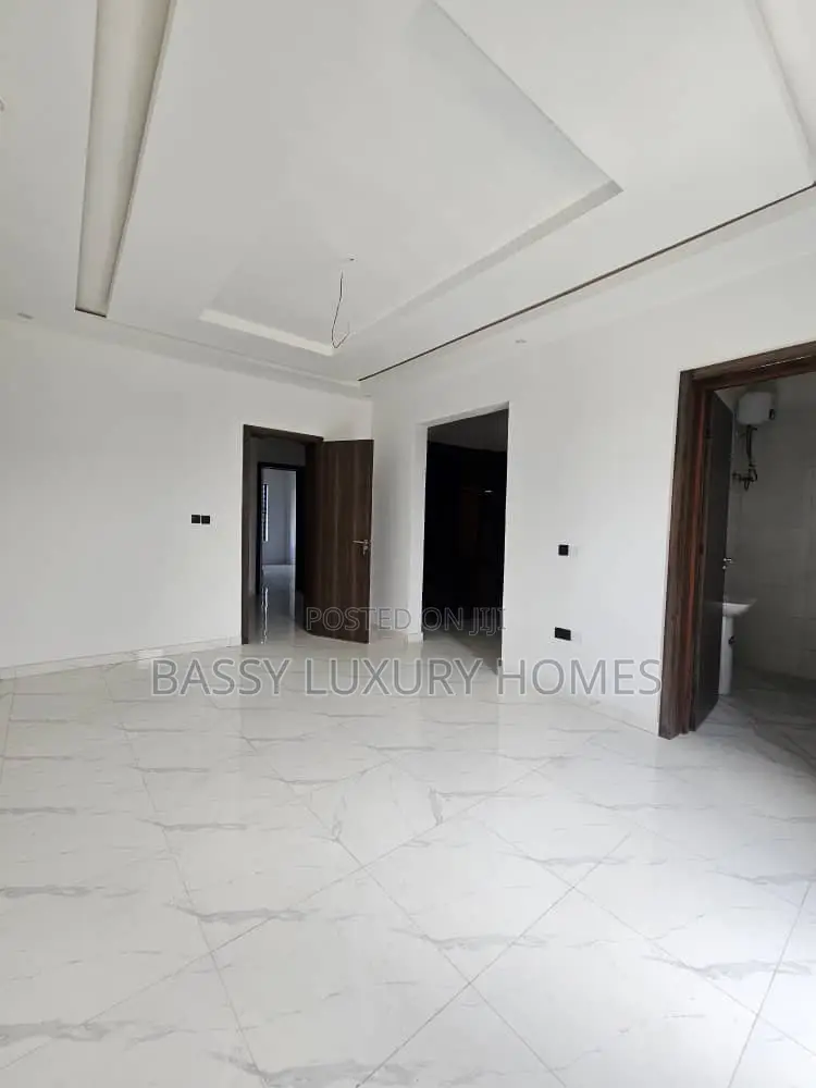 4bdrm Duplex in Abraham Adesanya for sale in Abraham Adesanya