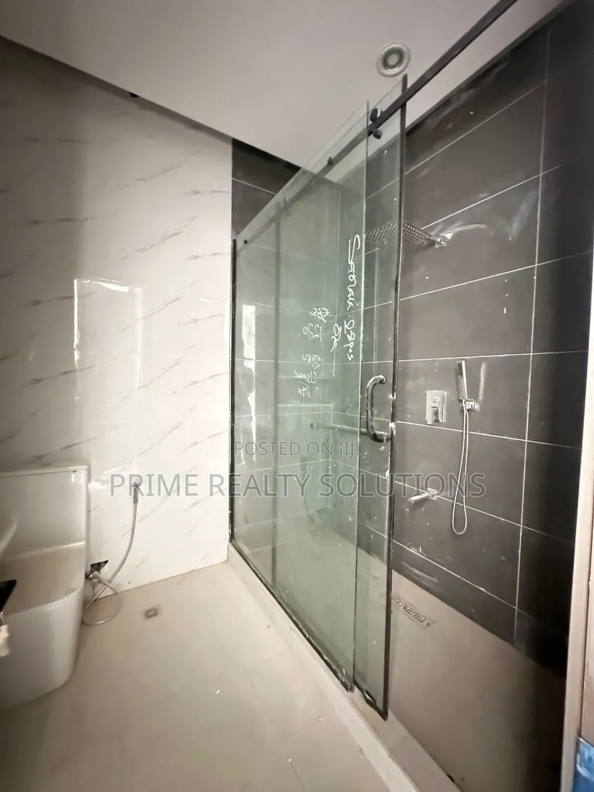 3bdrm Apartment in Lekki Phase for sale in Lekki Phase 1