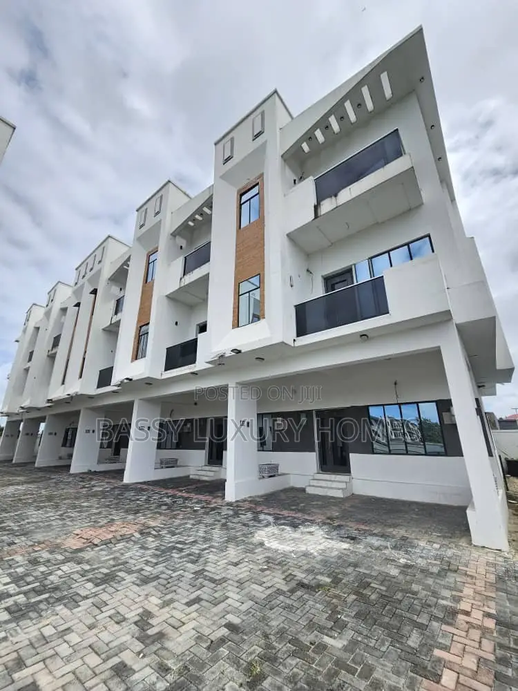 4bdrm Duplex in Abraham Adesanya for sale in Abraham Adesanya