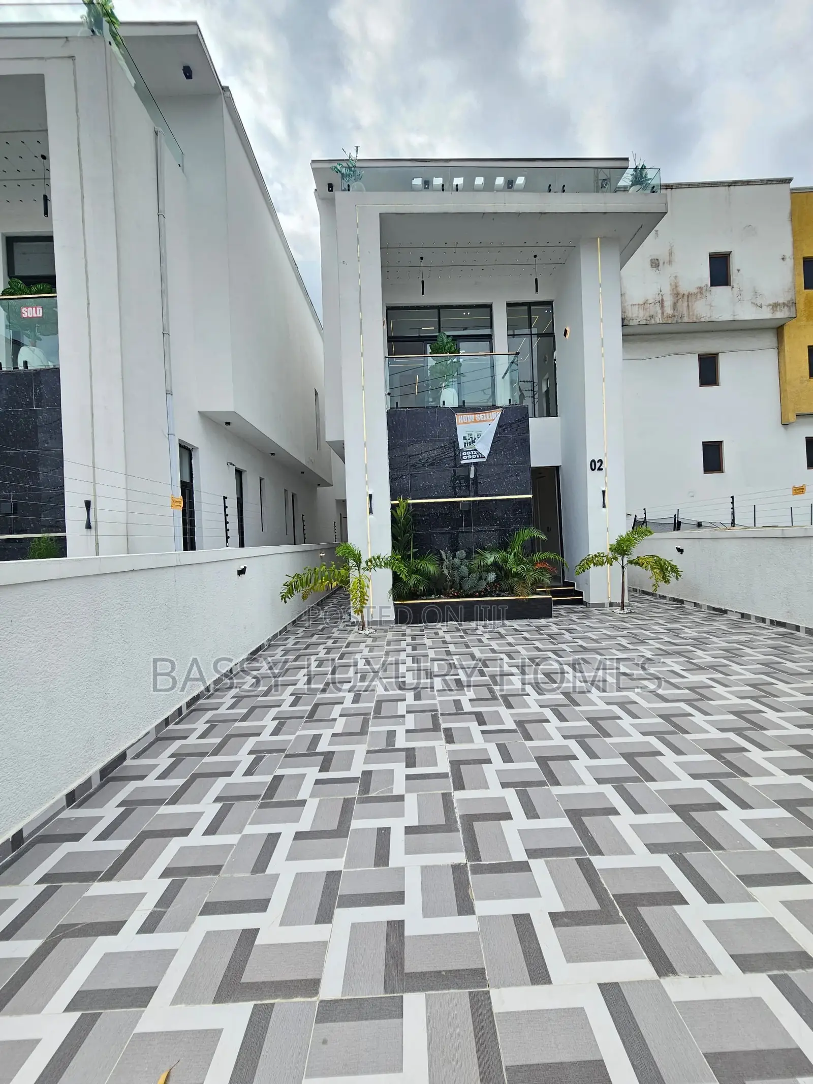 5bdrm Duplex in Lekki for sale in Lekki