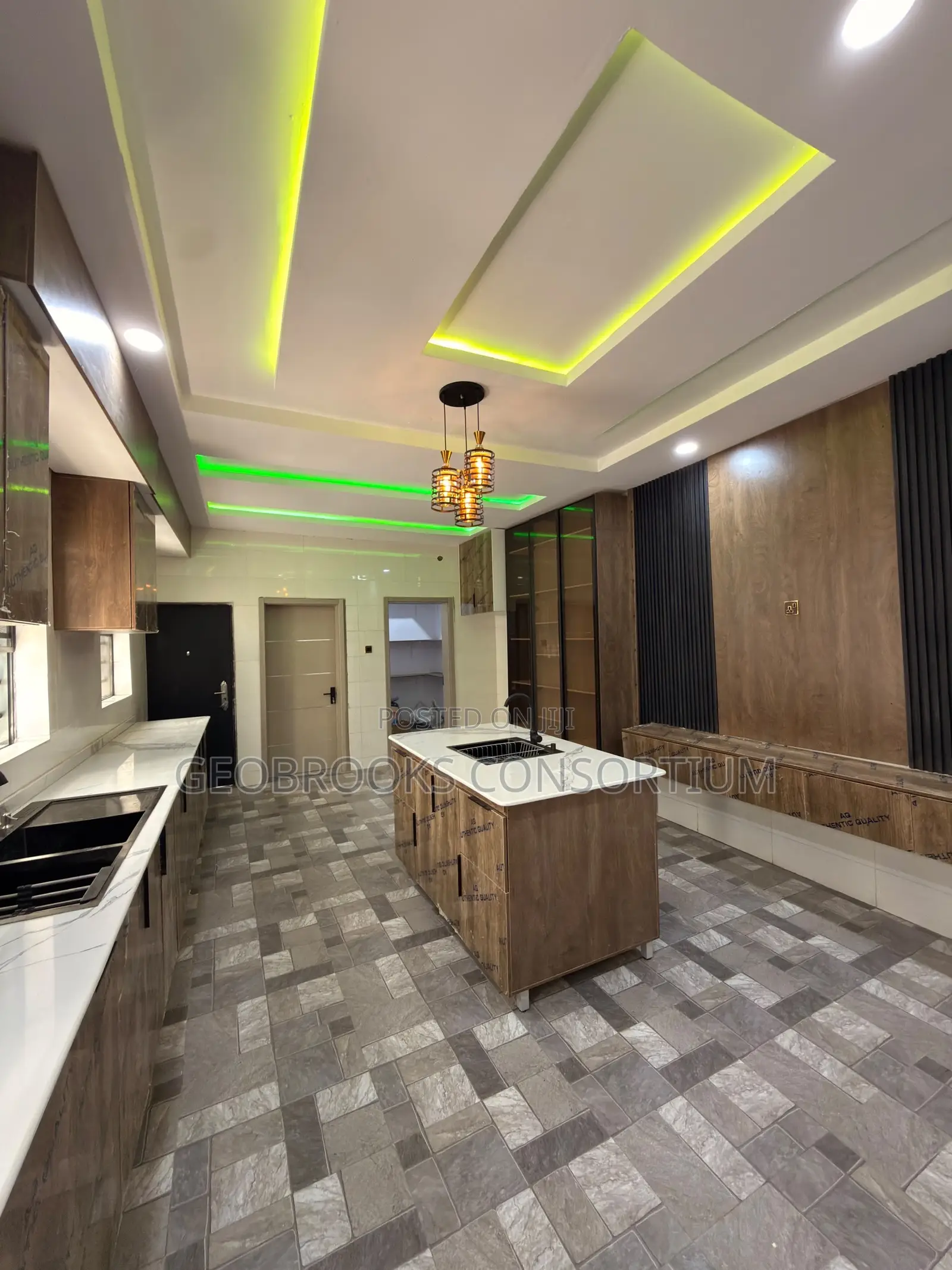 4bdrm Duplex in Engr Lere Adigun Gra, Basorun for sale in Basorun