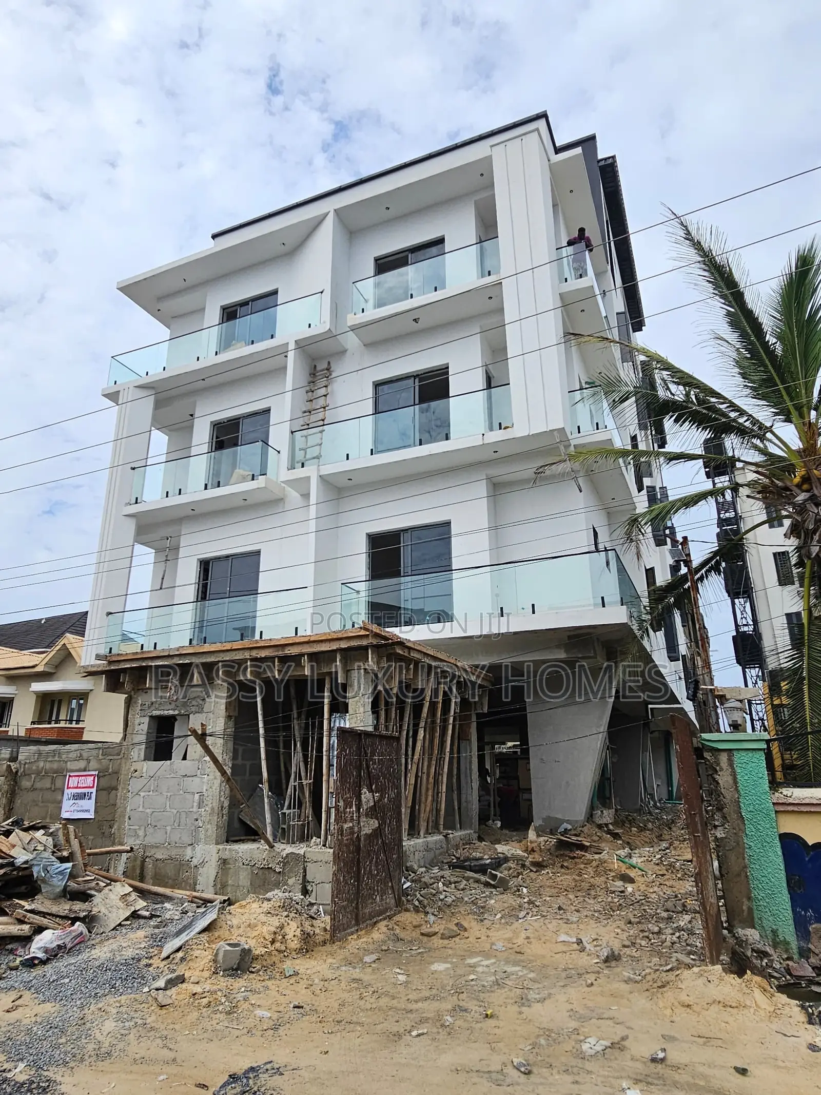 3bdrm Apartment in Lekki for sale in Lekki
