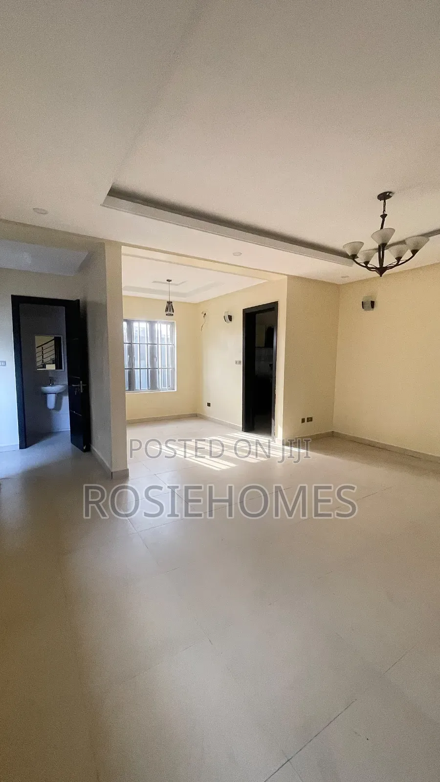 5bdrm Duplex in Ikate for rent in Ikate