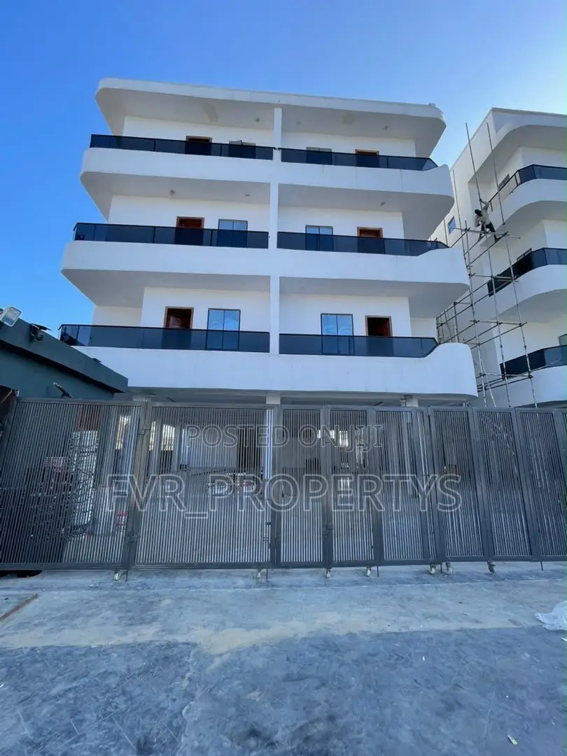 3bdrm Penthouse in Ologolo for sale in Ologolo