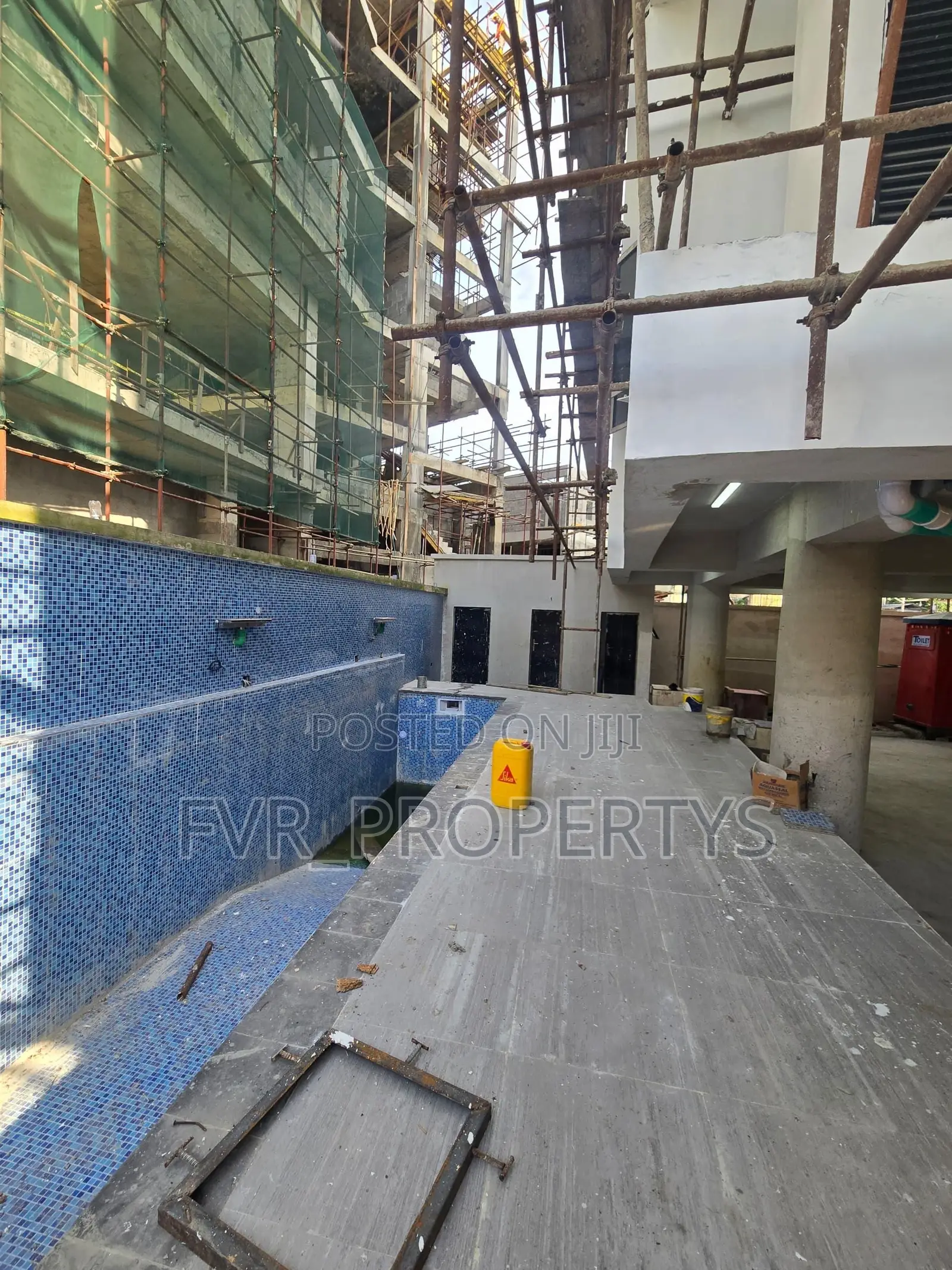 4bdrm Penthouse in Ikoyi Island for sale in Banana Island