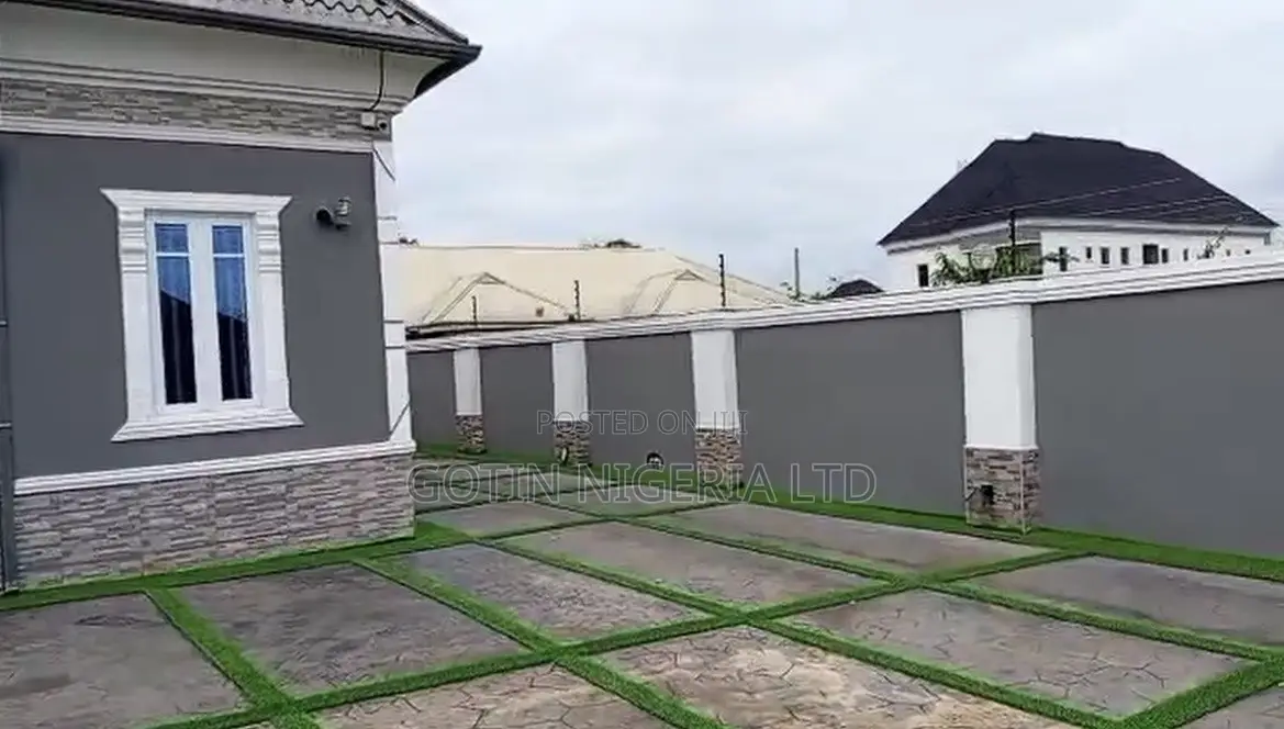 4bdrm Bungalow in Benin City for sale in Benin City