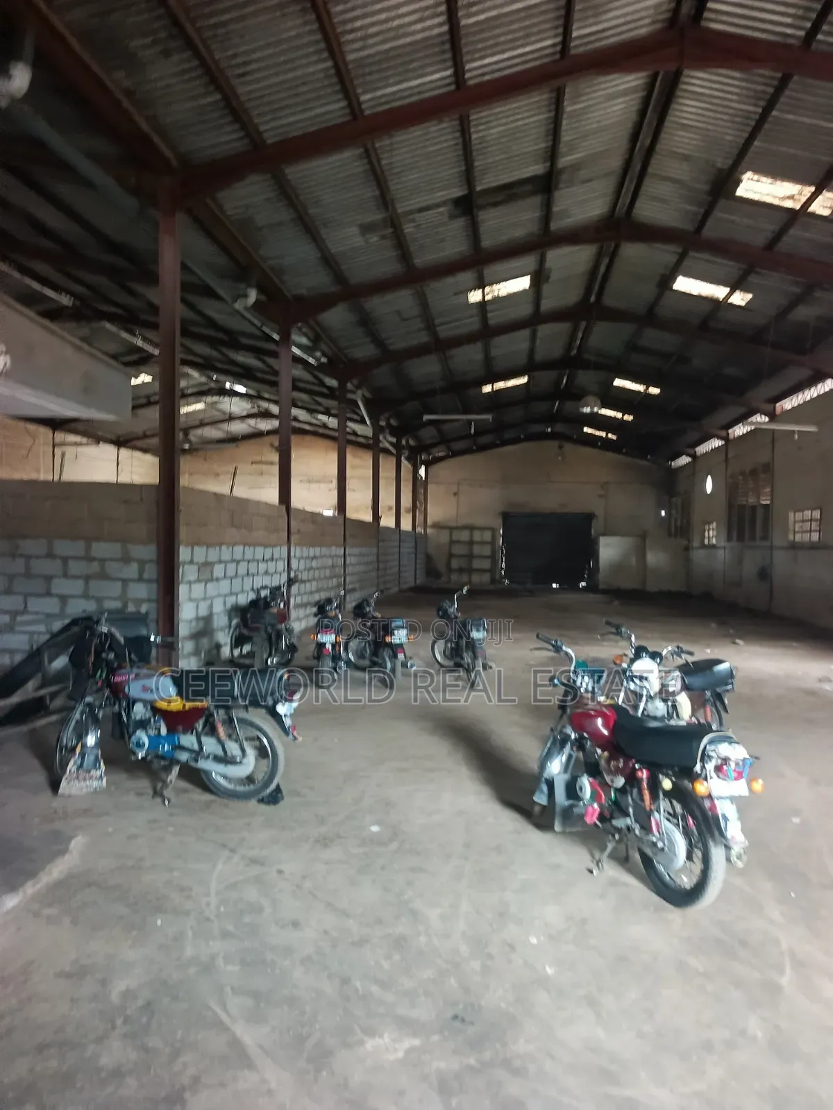 2300SQM Standards Warehouse at Oluyole Main Estate FOR SALES/ LEASE in Oluyole Estate