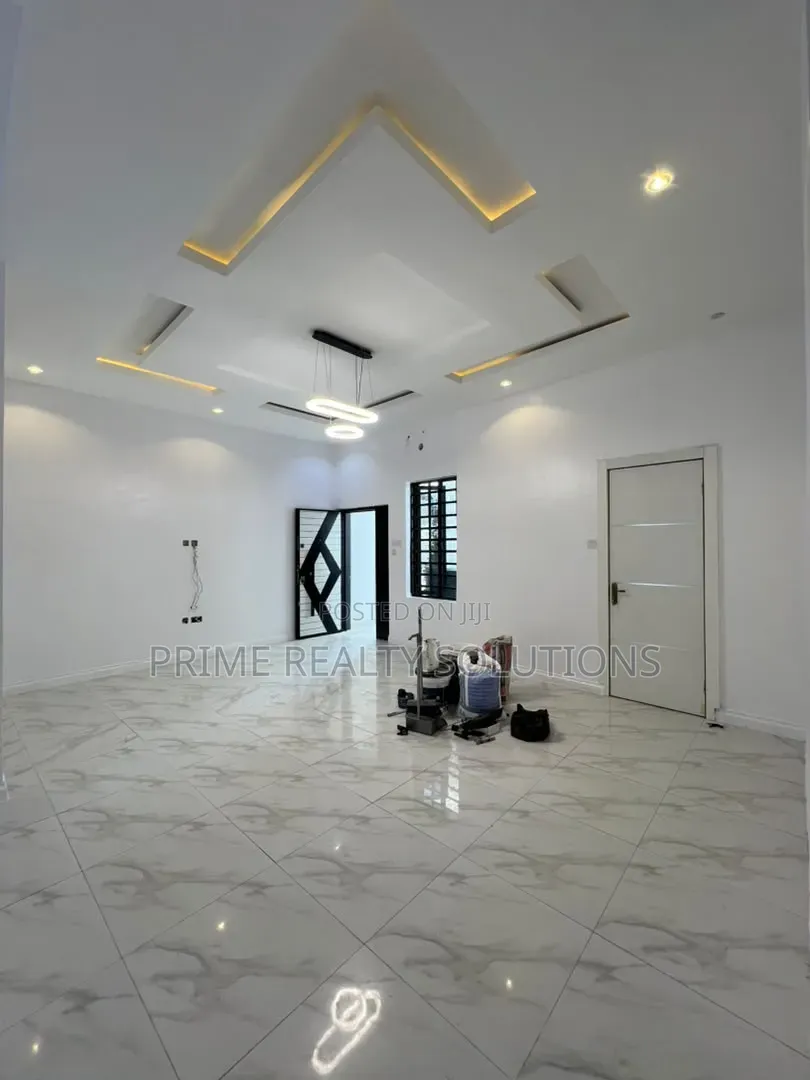 2bdrm Apartment in Scheme 2, Abraham for rent in Abraham Adesanya