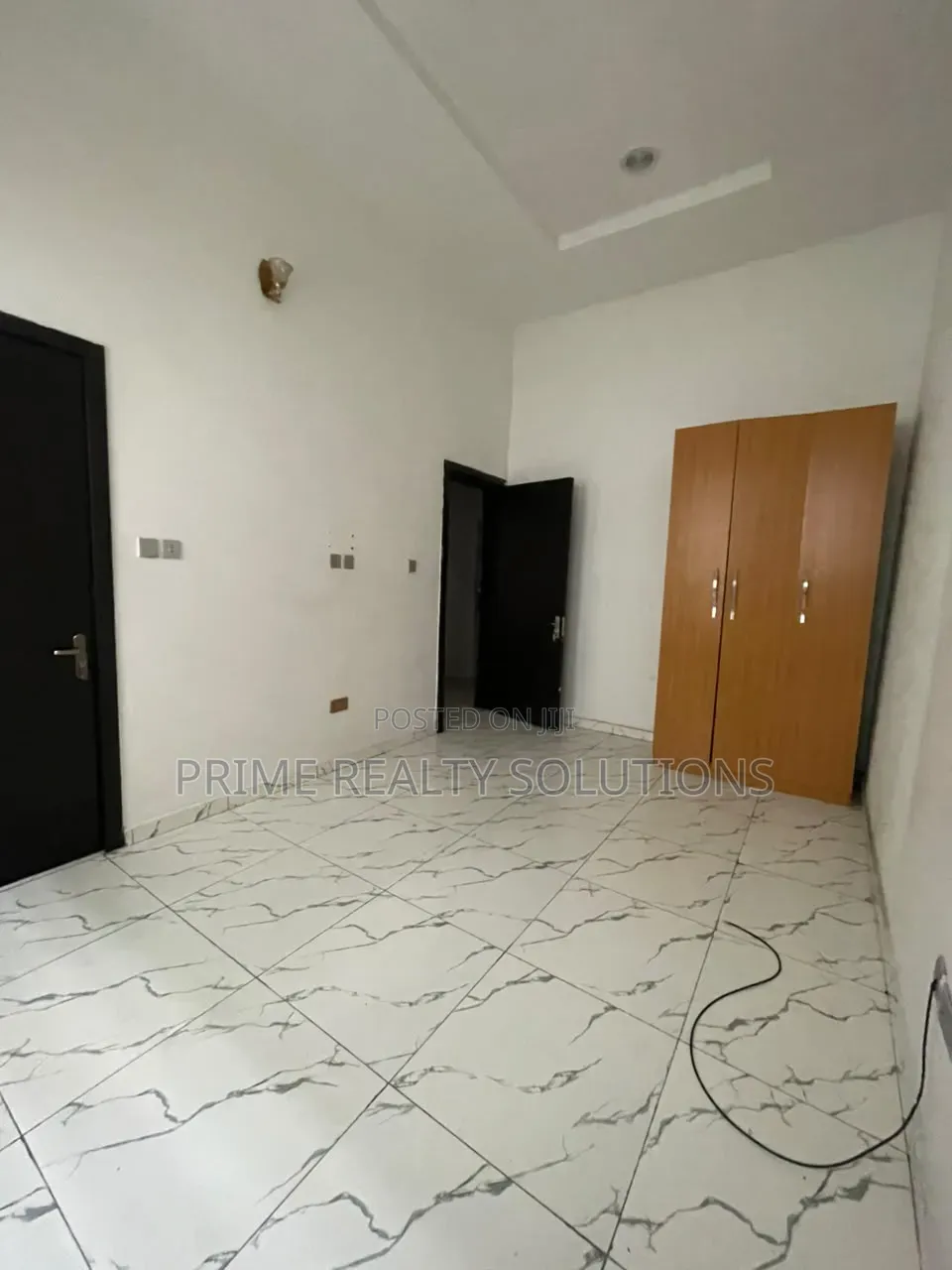 1bdrm Shared Apartment in Orchid Road, Lekki Expressway for rent in Lekki Expressway