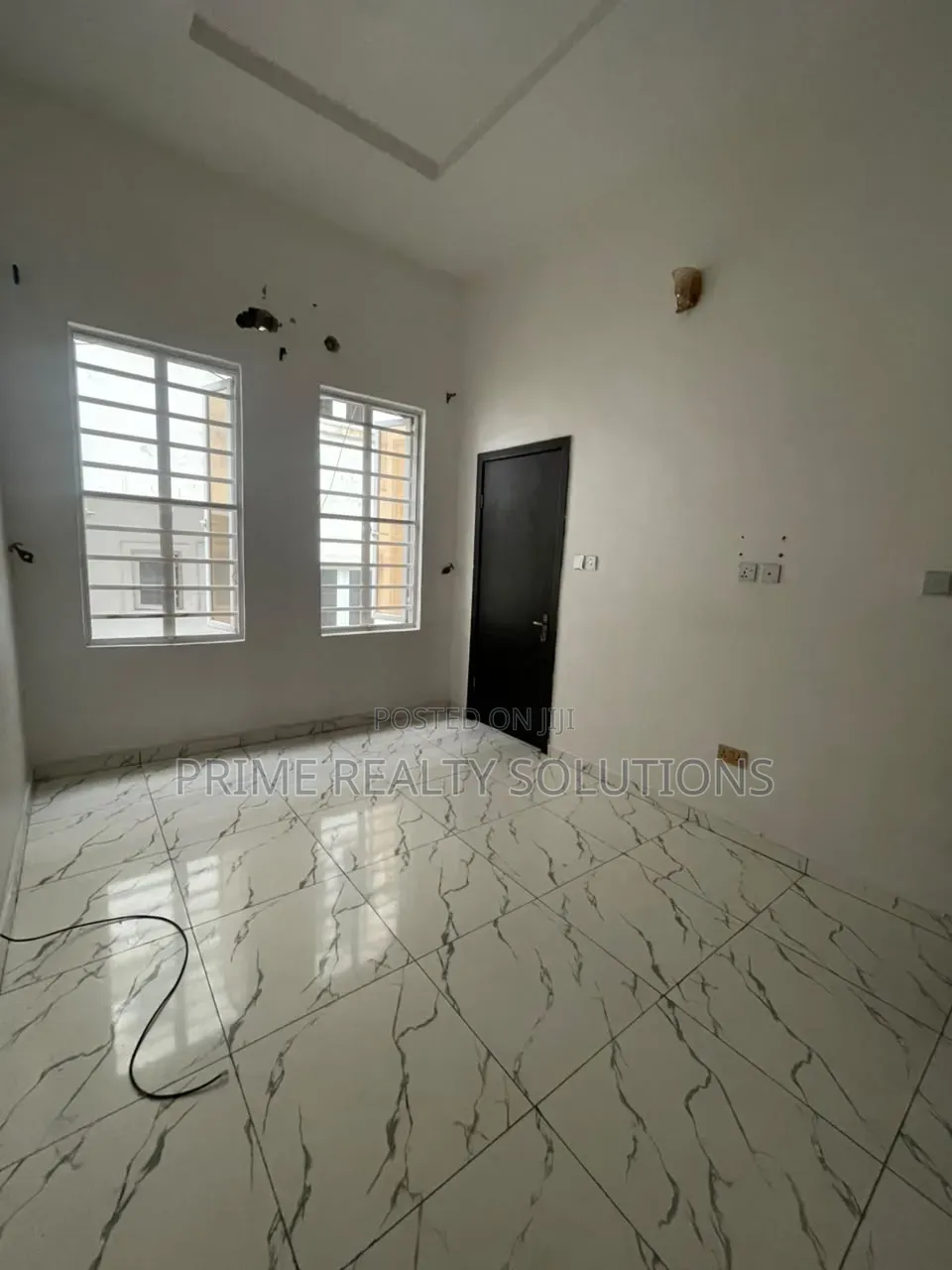 1bdrm Shared Apartment in Orchid Road, Lekki Expressway for rent in Lekki Expressway