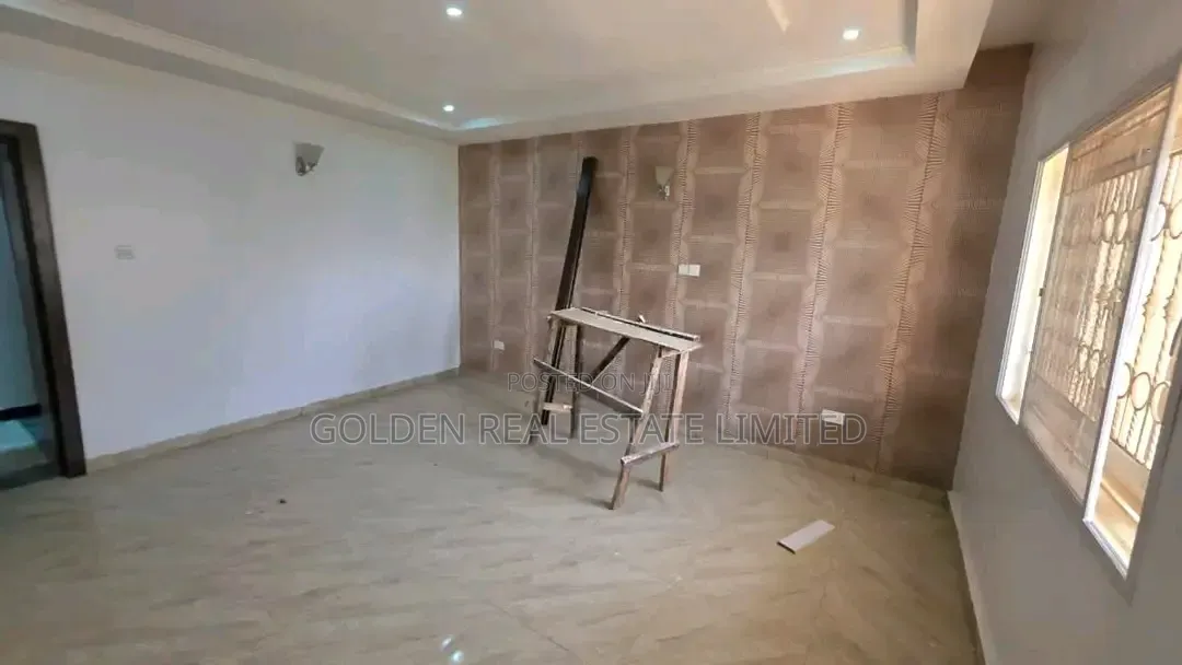 5bdrm Duplex in Guzape District for rent in Guzape District