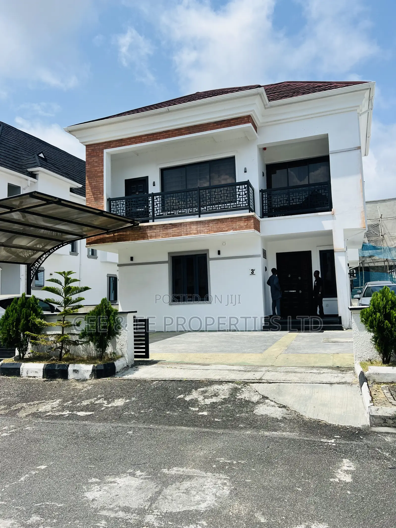 4bdrm Duplex in Sapphire Garden, Awoyaya for sale in Awoyaya