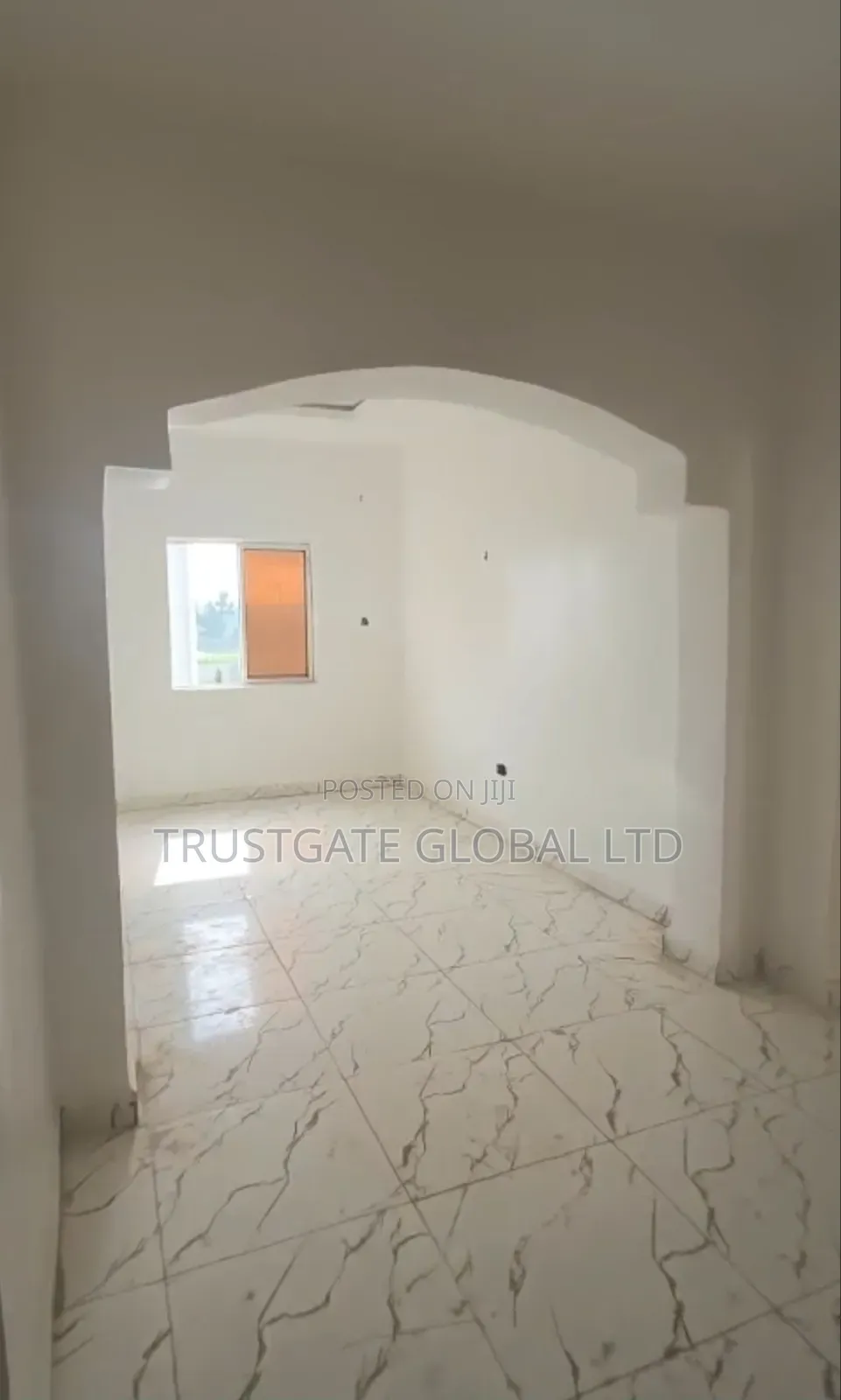 2bdrm Apartment in Idu for sale in Idu