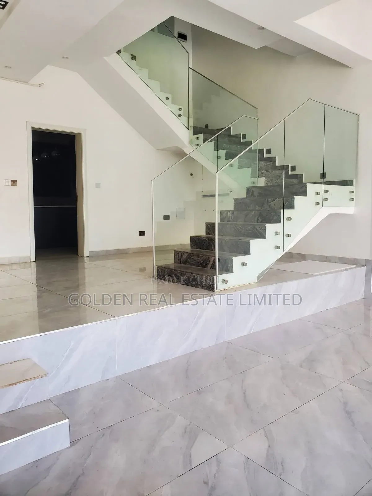 4bdrm Duplex in Jahi for sale in Jahi