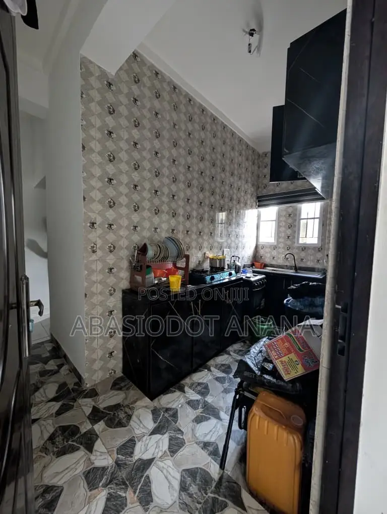2bdrm Apartment in Udo Udoma/Ring Road3, Uyo for rent in Uyo