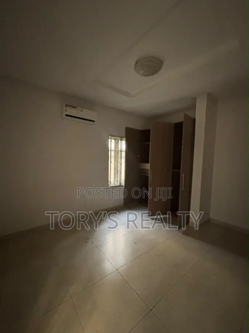 1bdrm Apartment in Lekki Phase 1 for rent in Lekki Phase 1
