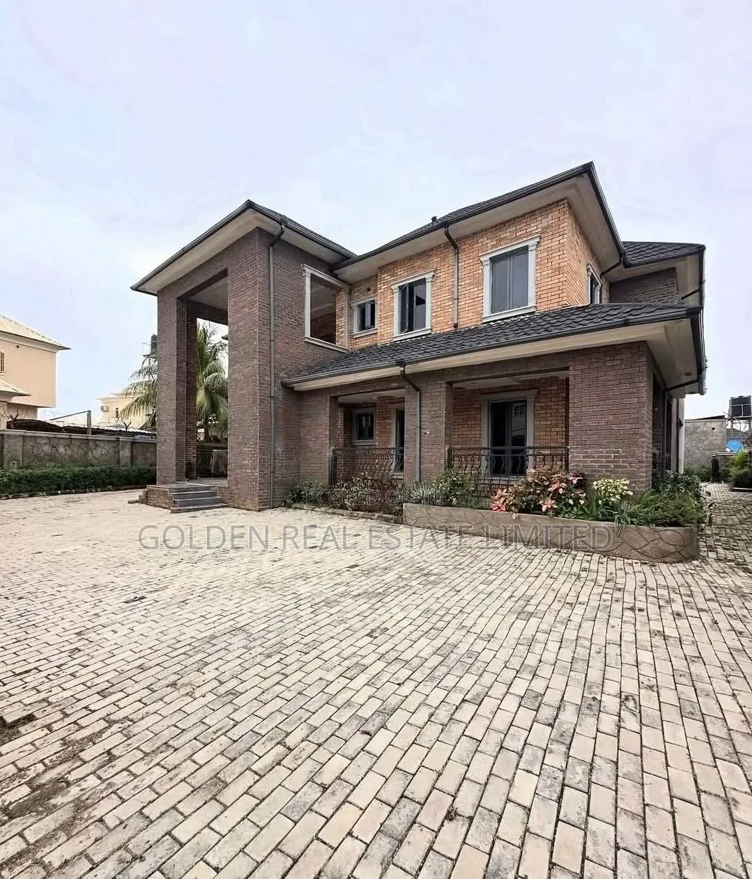 6bdrm Duplex in Zone 1 / Wuse for sale in Zone 1 / Wuse