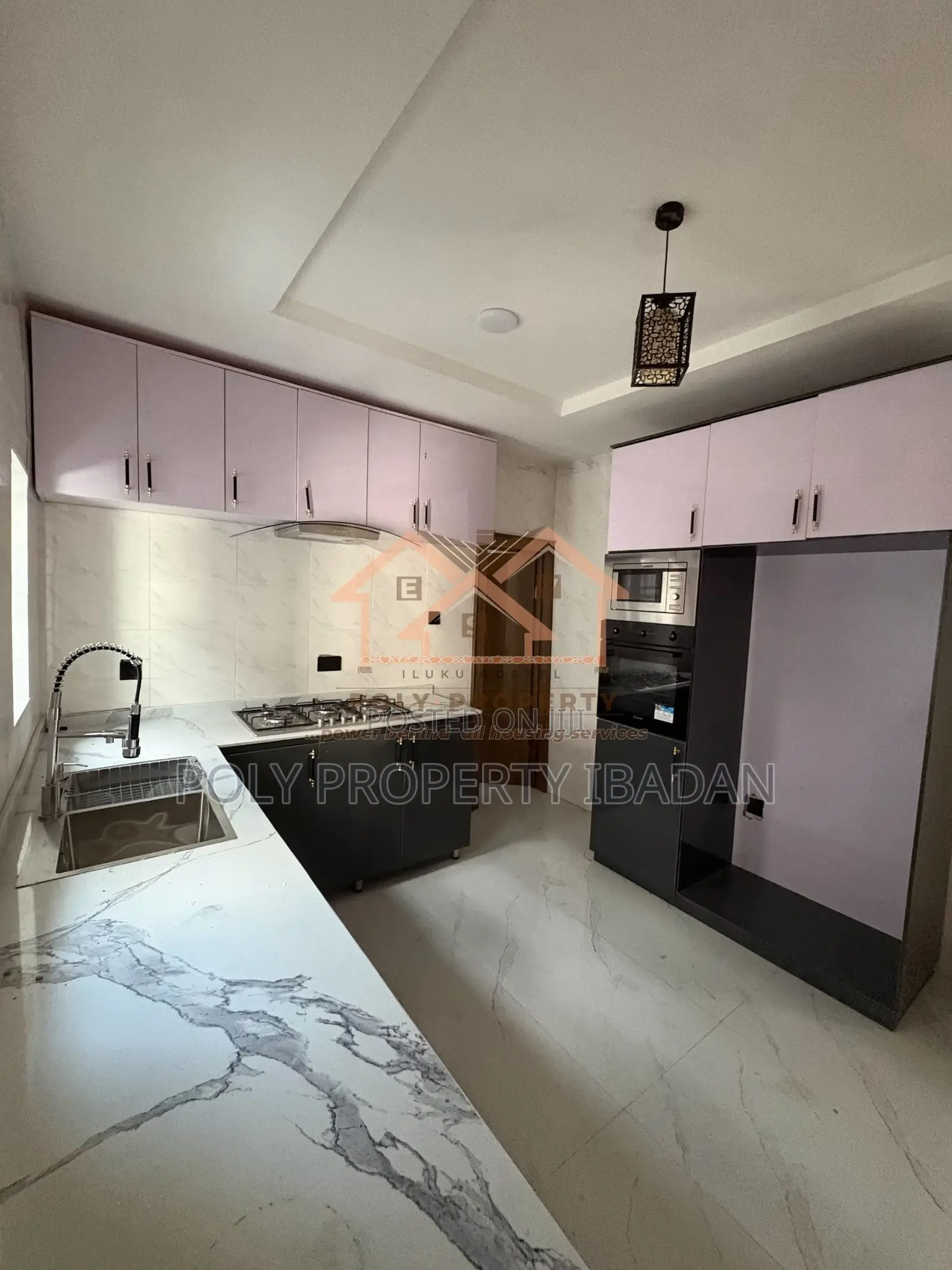 4bdrm Duplex in Engr Lere Adigun Gra, Ibadan for sale in Ibadan
